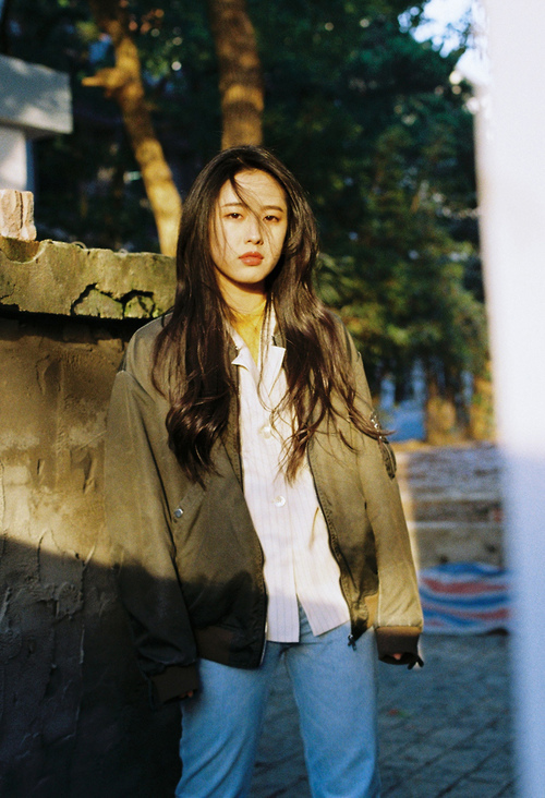 开云官方-尼斯中场魔术师成为球队的灵魂，魔术队尼尔森