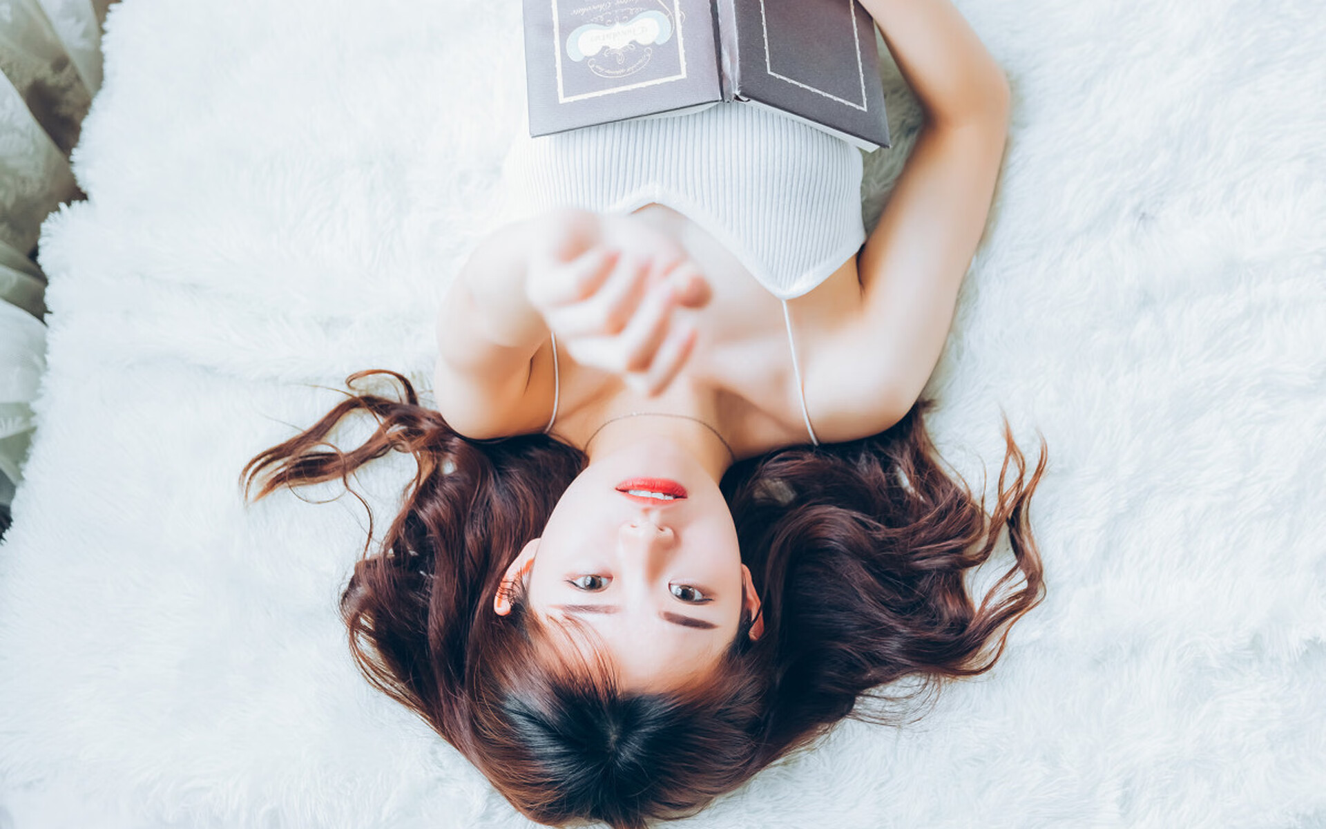 德甲：汉堡2-2战平门兴，比赛激烈，攻防转换频繁，汉堡 德甲