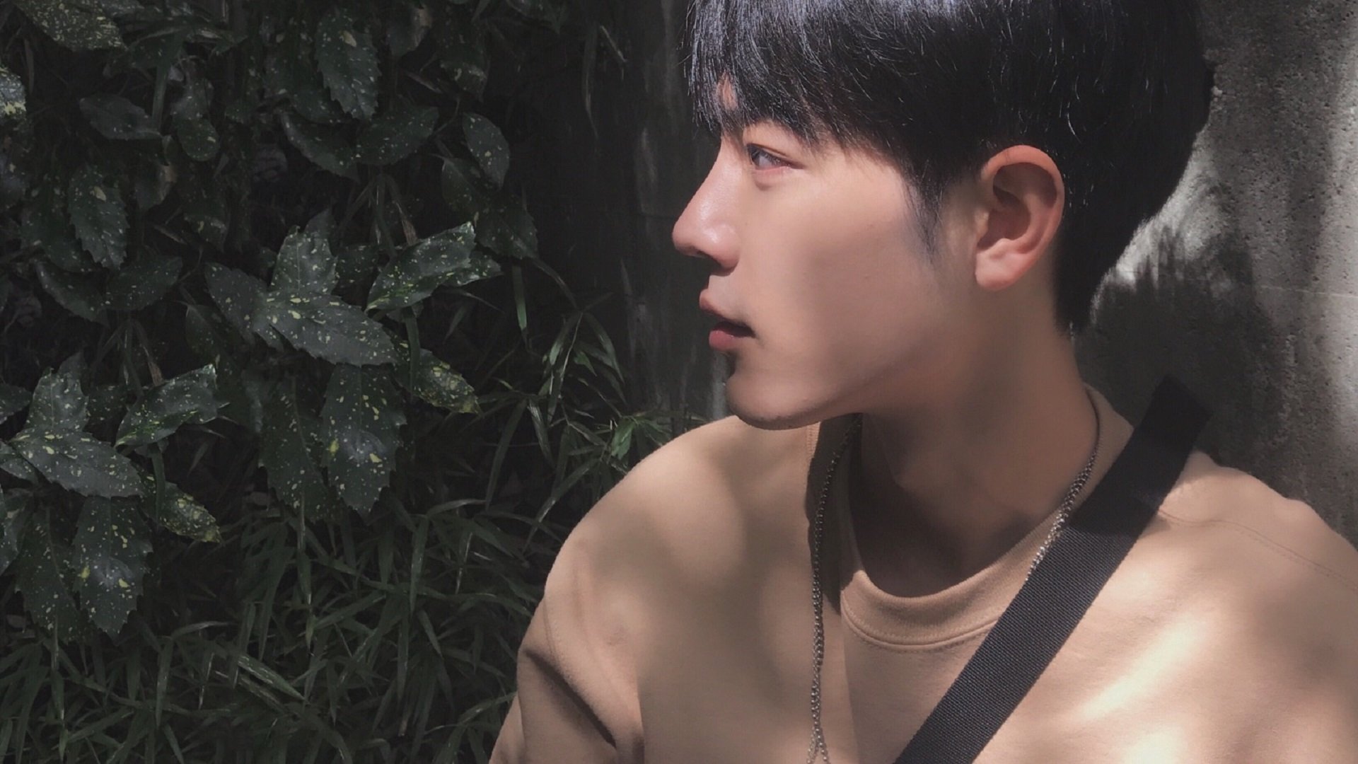 开云官方-特色城市滑轮速降，街头极速的最新运动风潮，轮滑速降是什么意思