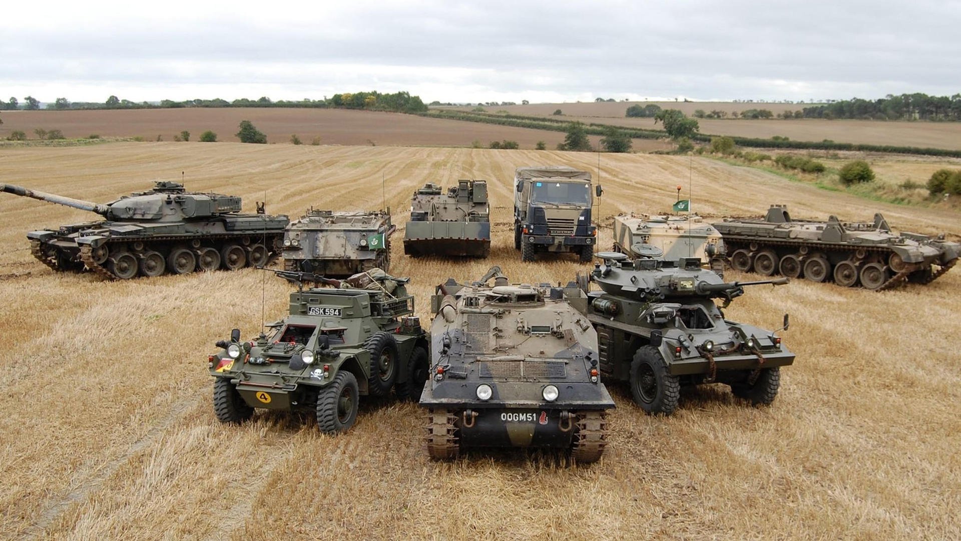 kaiyun网站-阿贾克斯重返荷甲巅峰，年轻球员表现出色，荷甲阿贾克斯今天比赛